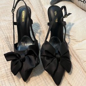 Express Bow Heels